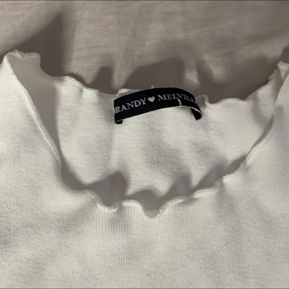 white wynn top - Picture 2 of 4